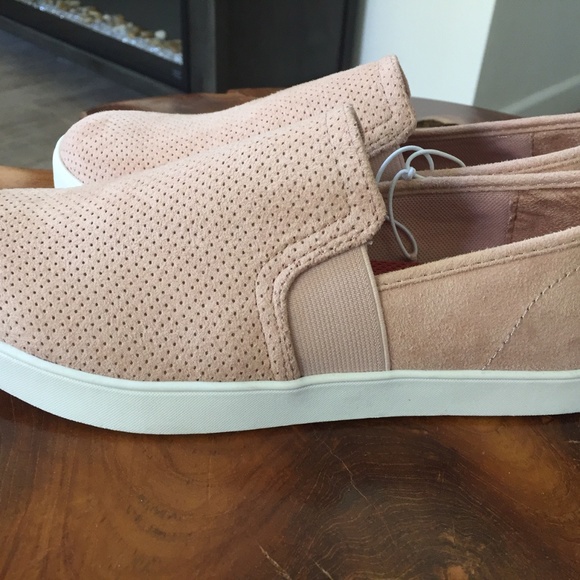 Brand New DR.Scholl's  sneakers shoes size 6.5 - Picture 2 of 5